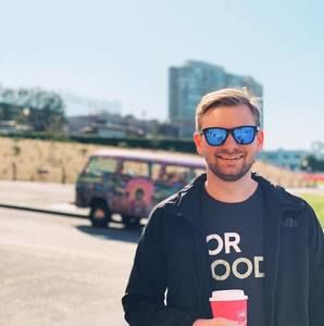 Meet your Posher, Jamie